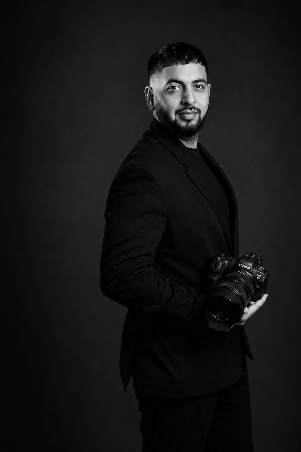 Deepak — founder and photographer, Knightsky Media